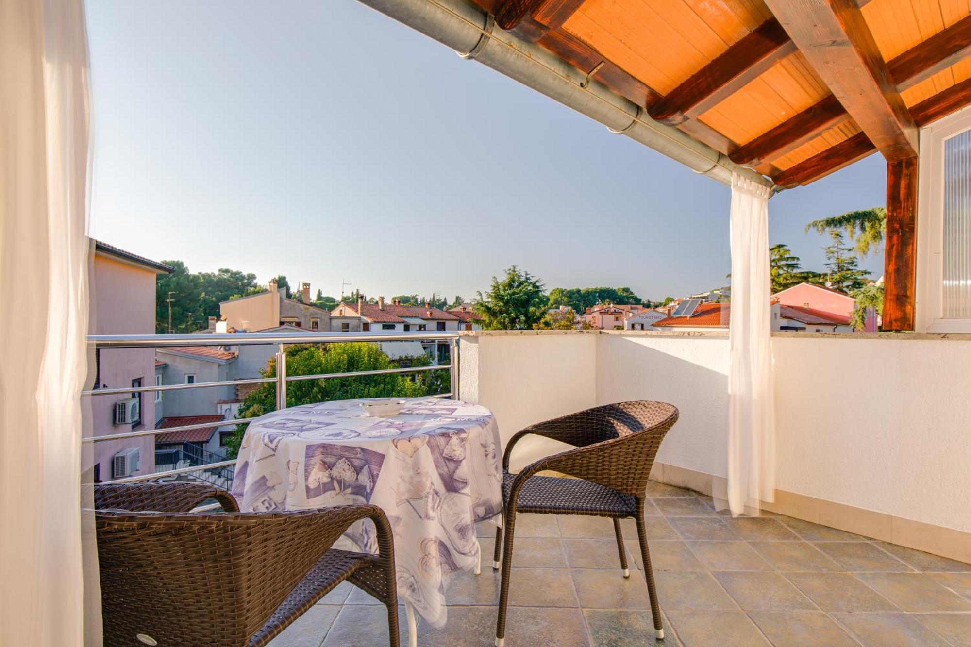 Rivamare - Rovinj Hotell Eksteriør bilde